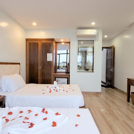 Dana Sailing Hotel Дананг Екстер'єр фото