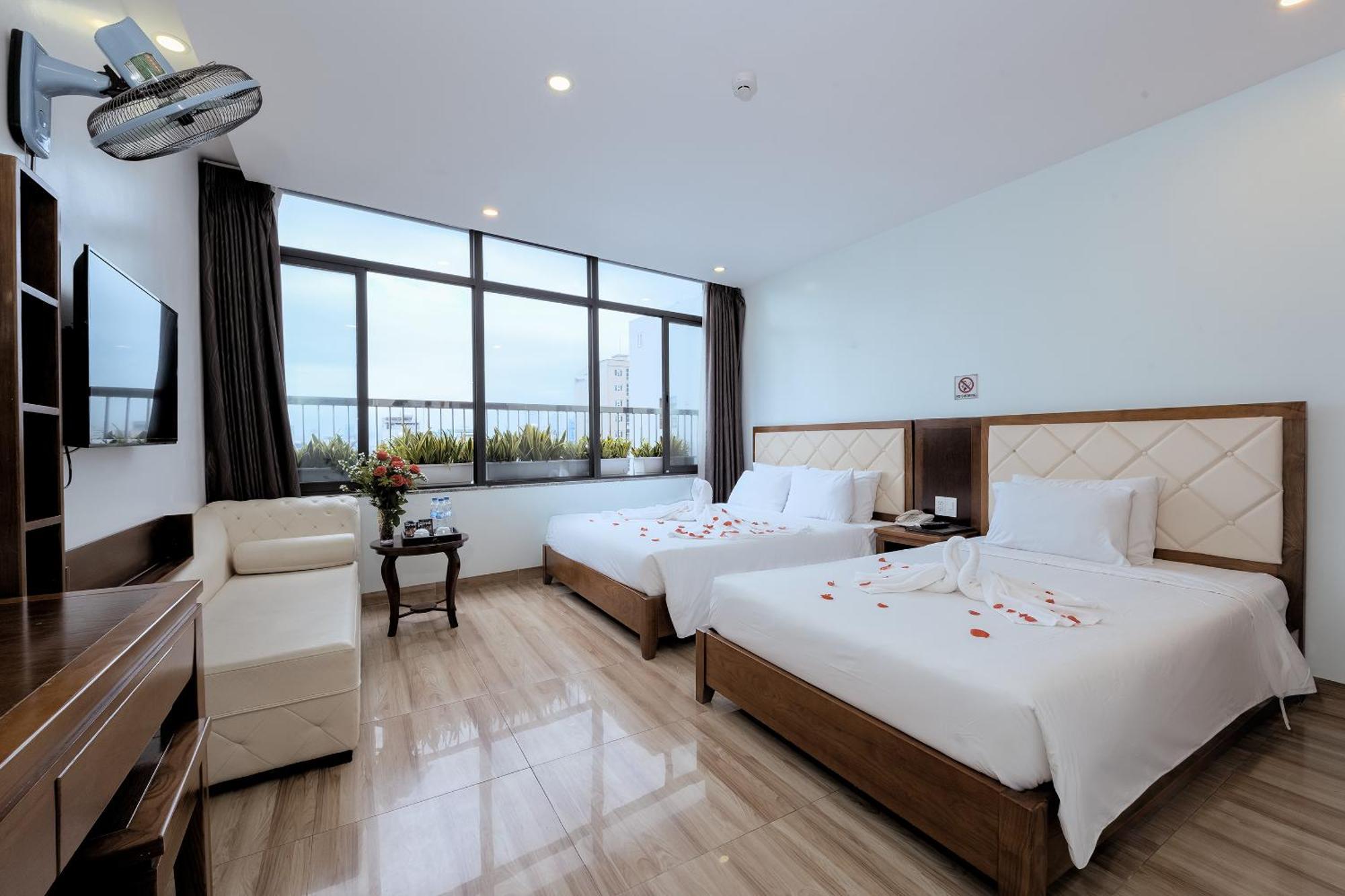 Dana Sailing Hotel Дананг Екстер'єр фото